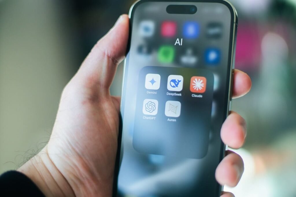 Google AI Mode Adds Flight Tracking and Hotel Booking AI_Apps